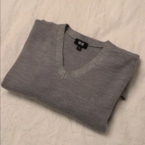 UNIQLO Grey Sweater